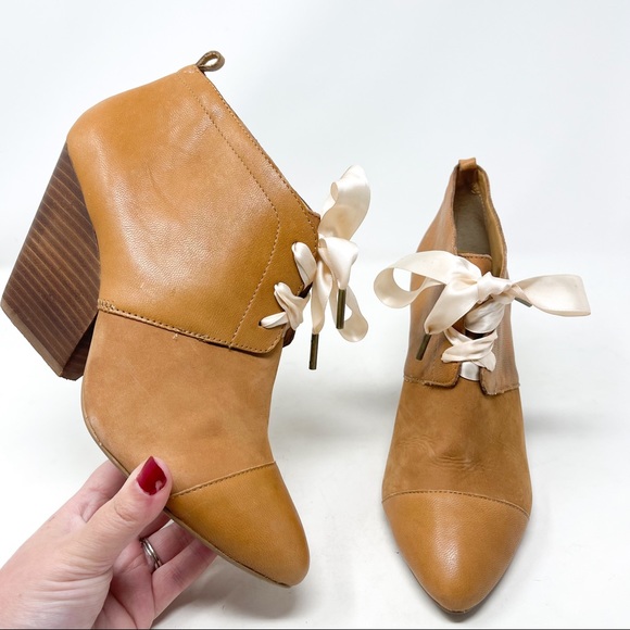 Anthropologie Pilcro & The Letterpress Gwen Genuine Leather Tan Lace Up Booties - Picture 1 of 9